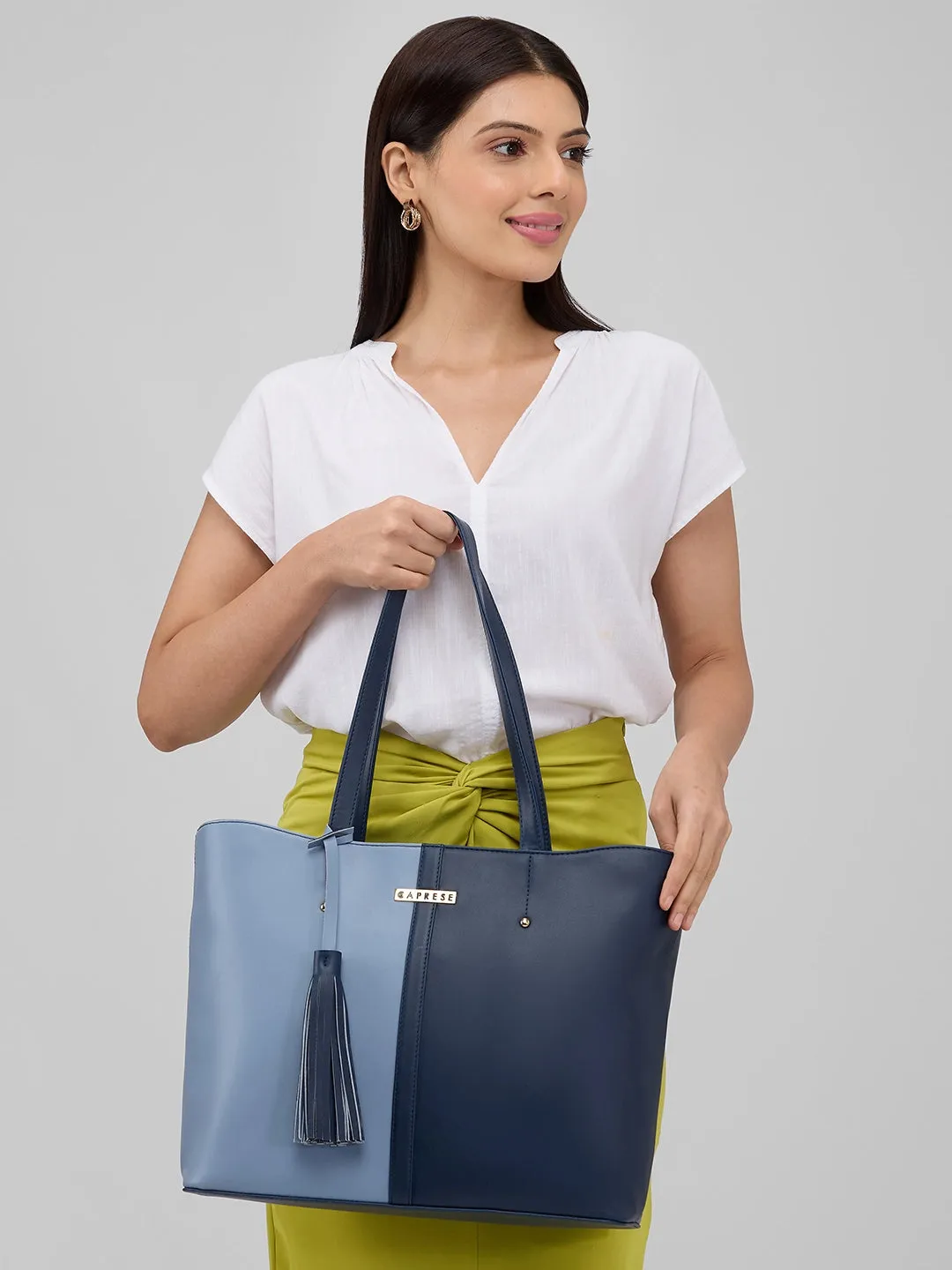 Caprese Sabreen Tote Large Blue & Navy