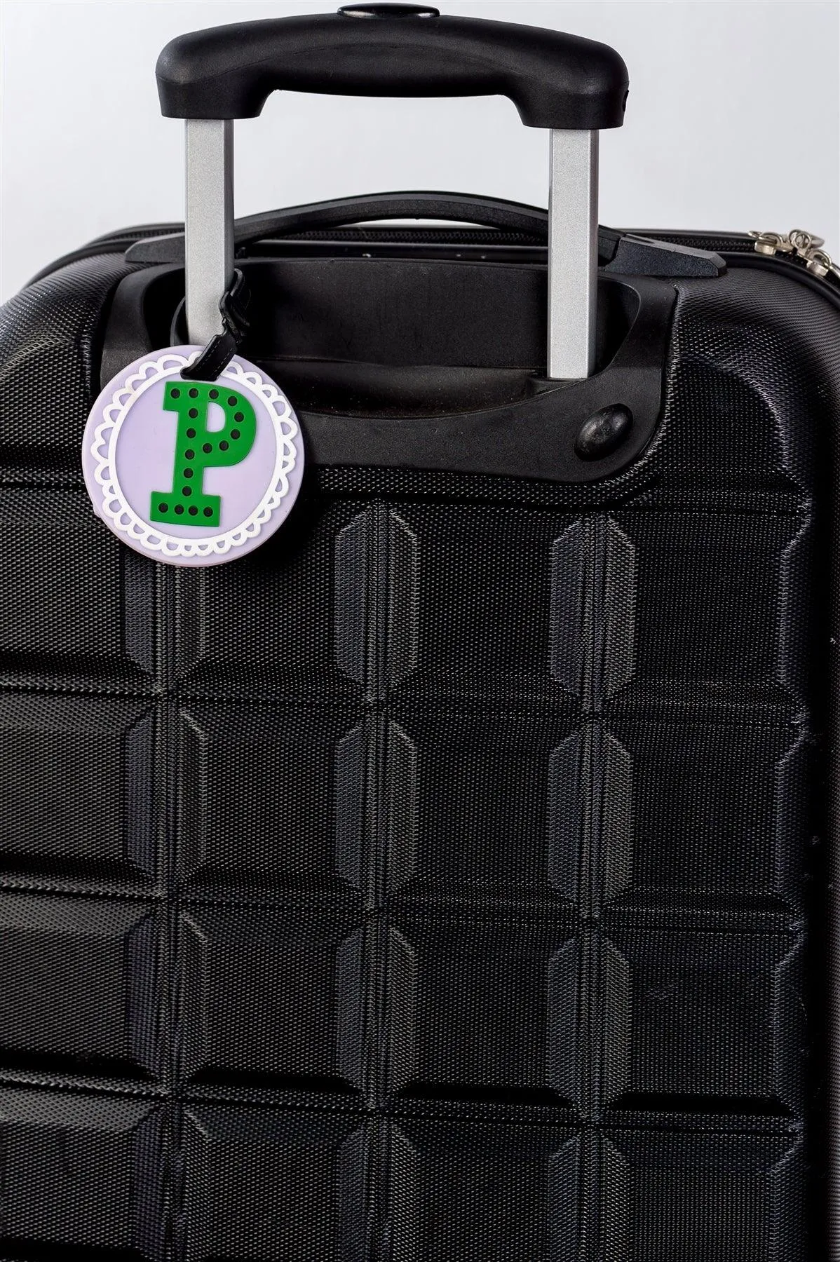 Circle Luggage Initial Letter "P" Tag