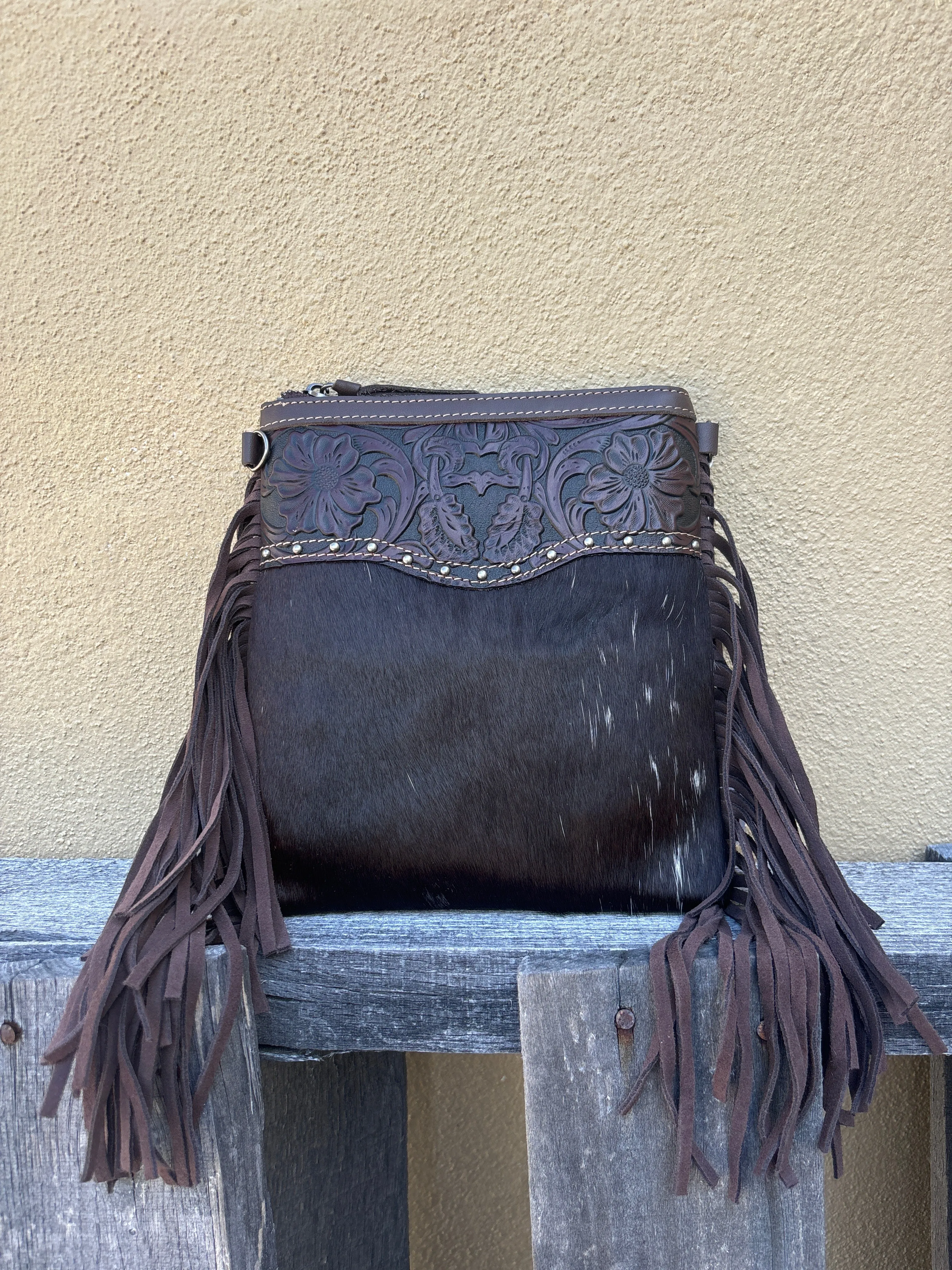 Top Notch Accessories 3016CF Betty Cowhide Crossbody Fringe Purse In Coffee